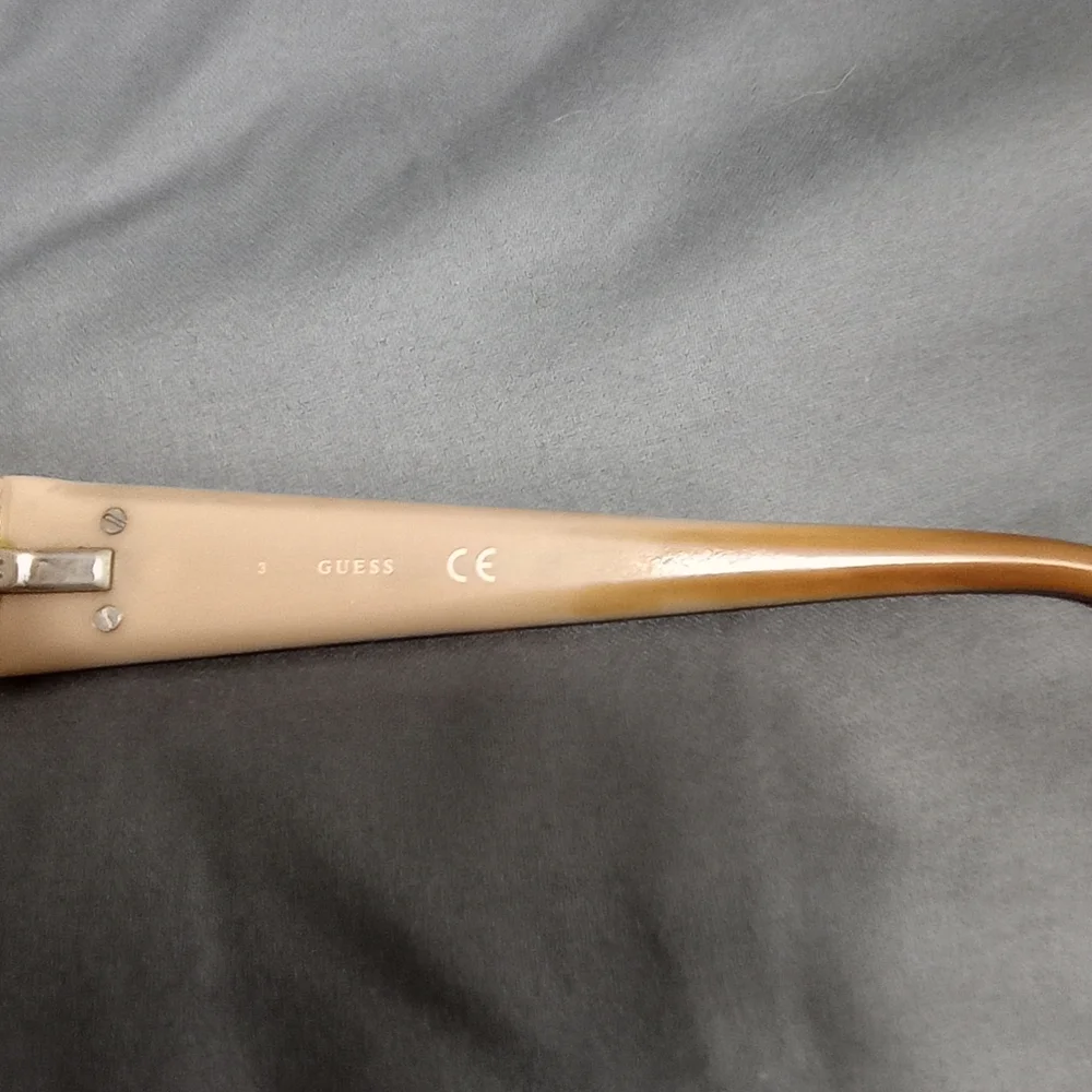 Guess Rx Sunglasses - Picture 4 of 4